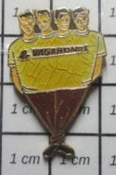 715B Pin's Pins / Beau Et Rare / MUSIQUE / ROCK REVIVAL DES 90'S LES VAGABONDS Par SEDICOM - Musique