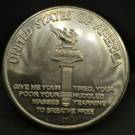 JETON TOURISTIQUE 38 Mm STATUE DE LA LIBERTE / IN GOD WE TRUST / USA - Andere & Zonder Classificatie