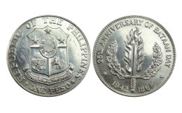 FILIPPINE !!! 1 PESO 1967 ANNIVERSARIO BATAAN DAY IN ARGENTO KM# 195 - Philippines