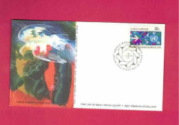 FDC De 1983 Des Nations-Unies - World Communications Year - Gezamelijke Uitgaven New York/Genève/Wenen