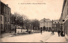 80 AILLY Sur NOYE - Place De L'Hôtel De Ville - Ailly Sur Noye