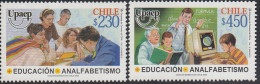 Upaep Chile 2002 Adultos Y Niño Estudiando MNH - Altri - America