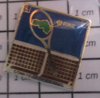 715B  Pin's Pins / Beau Et Rare / SPORTS / TENNIS COMITE DE L'ORNE - Tenis