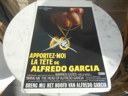 Ancienne Affiche Cinema  "Apportez Moi La Tete De Alfredo Garcia " - Verzamelingen