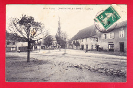 F-87-Chateauneuf La Foret-03P225  La Place, Cpa  - Chateauneuf La Foret