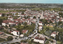 CPM. NOGARO . VUE GENERALE AERIENNE .  CARTE NON ECRITE - Nogaro