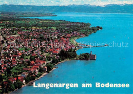 73152720 Langenargen Bodensee Fliegeraufnahme Schloss Hafen Langenargen - Langenargen