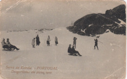 POSTCARD PORTUGAL - COVILHÃ - SERRA DA ESTRELA - DESPORTISTAS EM PLENA NEVE - Castelo Branco