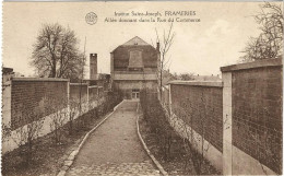 Institut Saint-Joseph Frameries Allée Donnant Dans La Rue Du Commerce - Frameries