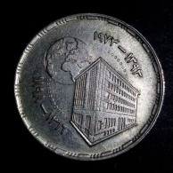 EGYPT 1973, 5 Piastres - National Bank Of Egypt 75th Anniversary, KM 437, AUNC, Agouz - Aegypten