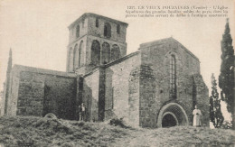 Pouzauges * La Vieille Ville * Vue Sur L'église Du Village - Pouzauges