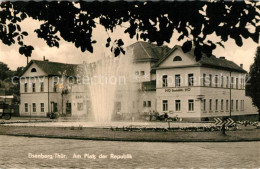 73210404 Eisenberg Thueringen Platz Der Republik Fontaene HO Gaststaette Eisenbe - Eisenberg