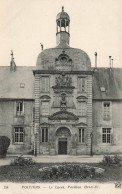 FRANCE - Poitiers - Vue Générale Sur Le Lycée - Pavillon Henri IV - Vue De L'extérieur - Carte Postale Ancienne - Poitiers