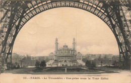 FRANCE - Paris - Le Trocadéro - Vue Prise Sous La Tour Eiffel - Vue Au Loin - Carte Postale Ancienne - Other Monuments