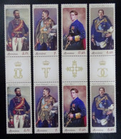 Rumänien Mi 7632-7635 ** Zwischenstegpaare ZW , Königshaus Uniformen (2) - Unused Stamps