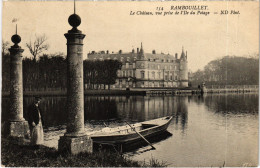 CPA RAMBOUILLET Chateau - Vue Prise De L'Ile Du Potage (1385204) - Rambouillet