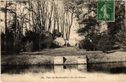 CPA RAMBOUILLET Parc - Ile Des Roches (1385108) - Rambouillet