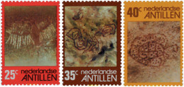 100980 MNH ANTILLAS HOLANDESAS 1977 PINTURAS RUPESTRES INDIGENAS DE LAS ANTILLAS - Antillas Holandesas