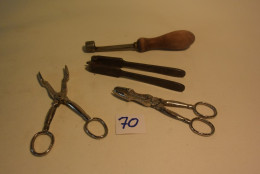 C70 Ensemble De 4 Ustensile De Cuisine Anciens Pince Sucre - Other & Unclassified