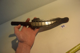 C71 Ancien Couteau De Style Africain Avec étui - Arte Africano