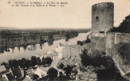 FRANCE - Chinon - Vue Sur Le Château, La Tour Du Moulin, Le Mur Romain Et La Vallée De La Vienne- Carte Postale Ancienne - Chinon