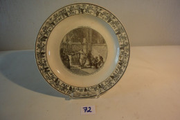 C72 Ancienne Assiette Histoire De France Paris - Autres & Non Classés