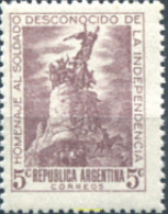 725583 HINGED ARGENTINA 1946 MONUMENTO AL SOLDADO DESCONOCIDO - Ungebraucht