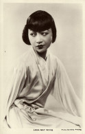 Hong Kong-Chinese American Hollywood Movie Star Anna May Wong (1933) 黃柳霜 - Chine (Hong Kong)