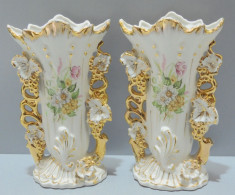 -JOLIE PAIRE De VASES De MARIEE XXe BELLES DORURES FLEURS Rehauts émail Déco       E - Religiöse Kunst