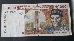WESTERN AFRICAN STATE - MALI - 10.000 FRANCS - (1992 - 2001) - CIRC - P  414D - BANKNOTES - PAPER MONEY - - Westafrikanischer Staaten