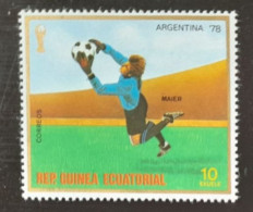 GUINEE GUINEA 1974  MNH** SEPP MAIER  FOOTBALL FUSSBALL SOCCER  CALCIO VOETBAL FUTBOL FUTEBOL FOOT GARDIEN - Neufs