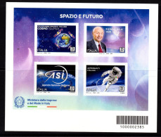 Spazio E Futuro 2023 - 2021-...: Mint/hinged