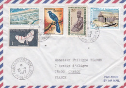 MADAGASCAR-1973--lettre FIANARANTSOA  Pour CHATOU-78 (France)-Beaux Timbres Dont Papillon , Oiseau  Sur Lettre ..cachets - Madagascar (1960-...)