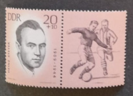 ALLEMAGNE DEUTSCHLAND 1963 RDA DDR  MNH**   FOOTBALL FUSSBALL SOCCER  CALCIO VOETBAL FUTBOL FUTEBOL FOOT - Unused Stamps