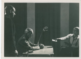 Photo Véra Korène, Georges Prieur Dans Le Film 2ème Bureau De Pierre Billon En 1935 - Berühmtheiten