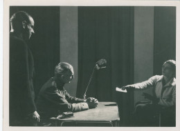 Photo Véra Korène, Georges Prieur Dans Le Film 2ème Bureau De Pierre Billon En 1935 - Célébrités