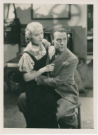Photo Janine Crispin Et Jean Murat Dans Le Film 2ème Bureau De Pierre Billon En 1935 - Personalità