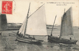 La Turballe * Chaloupes De Pêche Rentrant Au Port * Bateau - La Turballe