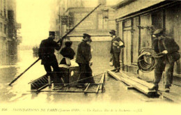 75] Paris > Inondations De 1910  /// REPRODUCTION /// 50 - La Crecida Del Sena De 1910