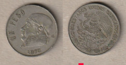 02492) Mexico, 1 Peso 1975 - México