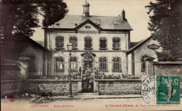 GUEUGNON     ( SAONE ET LOIRE )     ECOLE DES FILLES - Gueugnon