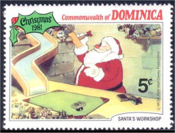 308 Dominica Disney Santa Claus Père Noel MNH ** Neuf SC (DMN-26a) - Dominica (1978-...)