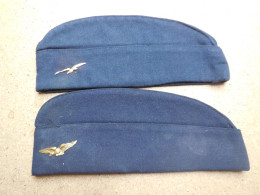 CALOT Armée De L'air Avec Insigne Charognard Eperviers, Lot De 2 Calot.......N5 - Cascos