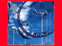 INGHILTERRA - GB - GRAN BRETAGNA -  2000 - 1° Progetto Del Millennio - Vita E Di Cuore - Sensori Solari - Doncaster - 44 - Used Stamps