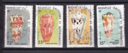 NOUVELLE CALEDONIE Dispersion D'une Collection Oblitéré Used  1984/85 Coquillages - Gebruikt