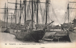 Paimpol * Les Bateaux De Pêche Islandais Dans Le Bassin * Voiliers - Paimpol