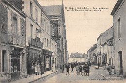 CPA 44 BLAIN / LA RUE DE NANTES - Blain