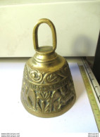 Lade 2 - 20-10- Belle Cloche Ancienne En Bronze - MARCUS + ST MATHEUS + ST JOHANNES + ST LUCAS -1116 GRAM - Bells