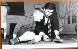 MICHEL GALABRU AVEC SON FILS JEAN EN 1964  GRAND FORMAT - Famous People