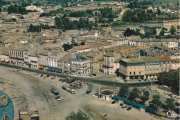 33 - Blaye  -  Vue Aérienne  -  Cours Du Port Avec L'Hôtel Bellevue - Blaye